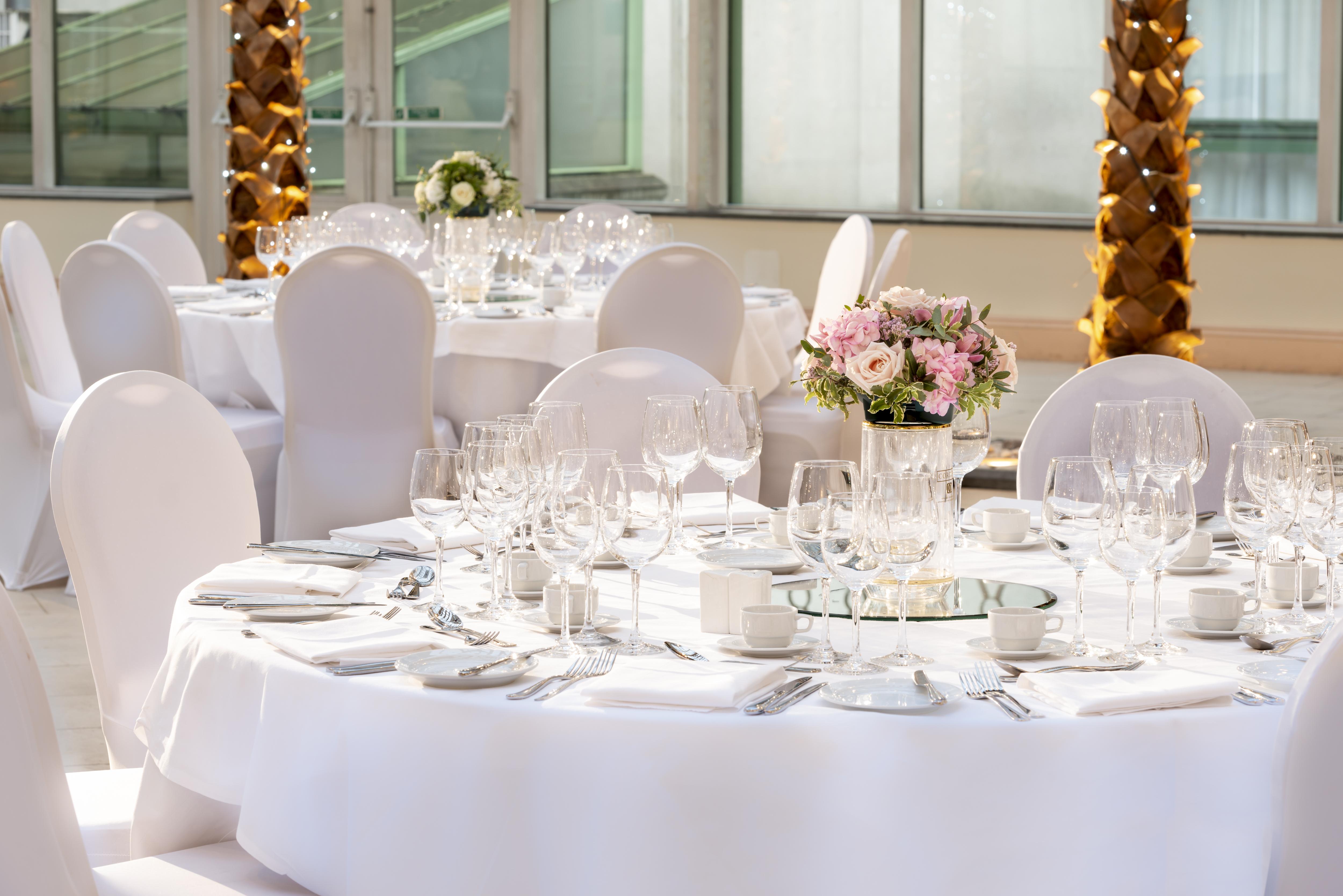 Millennium Hotel And Conference Centre Gloucester London Exterior photo Wedding reception at the Ritz