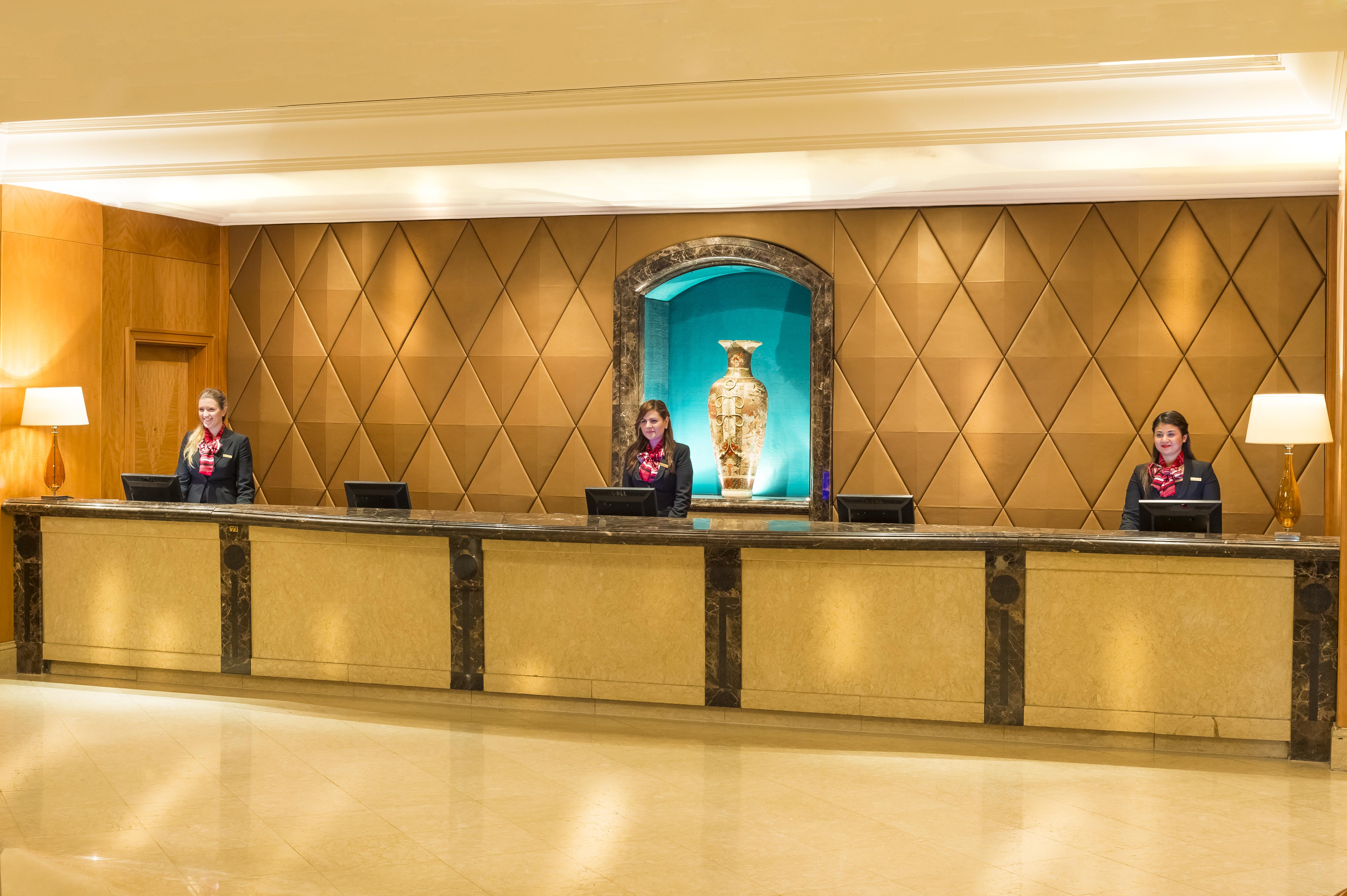 Millennium Hotel And Conference Centre Gloucester London Exterior photo Reception desk at the hotel