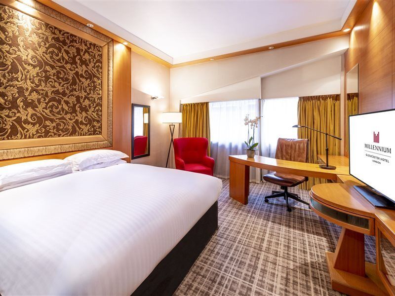 Millennium Hotel And Conference Centre Gloucester London Exterior photo Millennium Gloucester Hotel